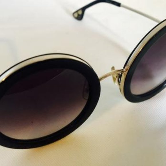 Alice + Olivia Beverly Round Sunglasses - NWT - Picture 2 of 2